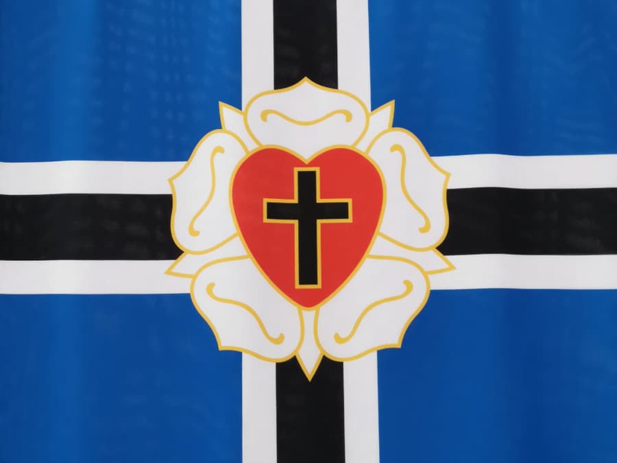 Homsel usupuhastuspühal ordineeritakse Tallinna toomkirikus kolm preestrit