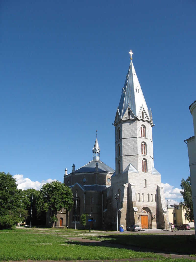 Muinsuskaitsjad soovivad kommunismiohvrite mälestusmärgi rajamist Narva Aleksandri kiriku kõrvale