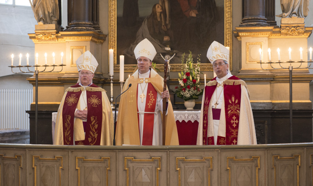 Kirikuvalitsus otsustas praeguste piiskoppide ametiaega pikendada