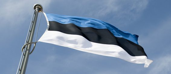 Eesti lipu aastapäeva märgivad rongkäik ja jumalateenistus Otepääl