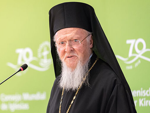 Patriarh Bartolomeus viib Eesti visiidi ajal Värskas läbi vabaõhujumalateenistuse