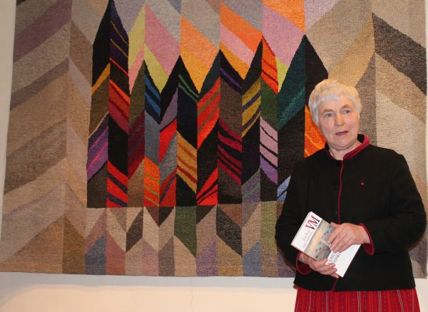 Tänujumalateenistusel saab EELK teeneteristi tekstiilikunstnik Anu Raud
