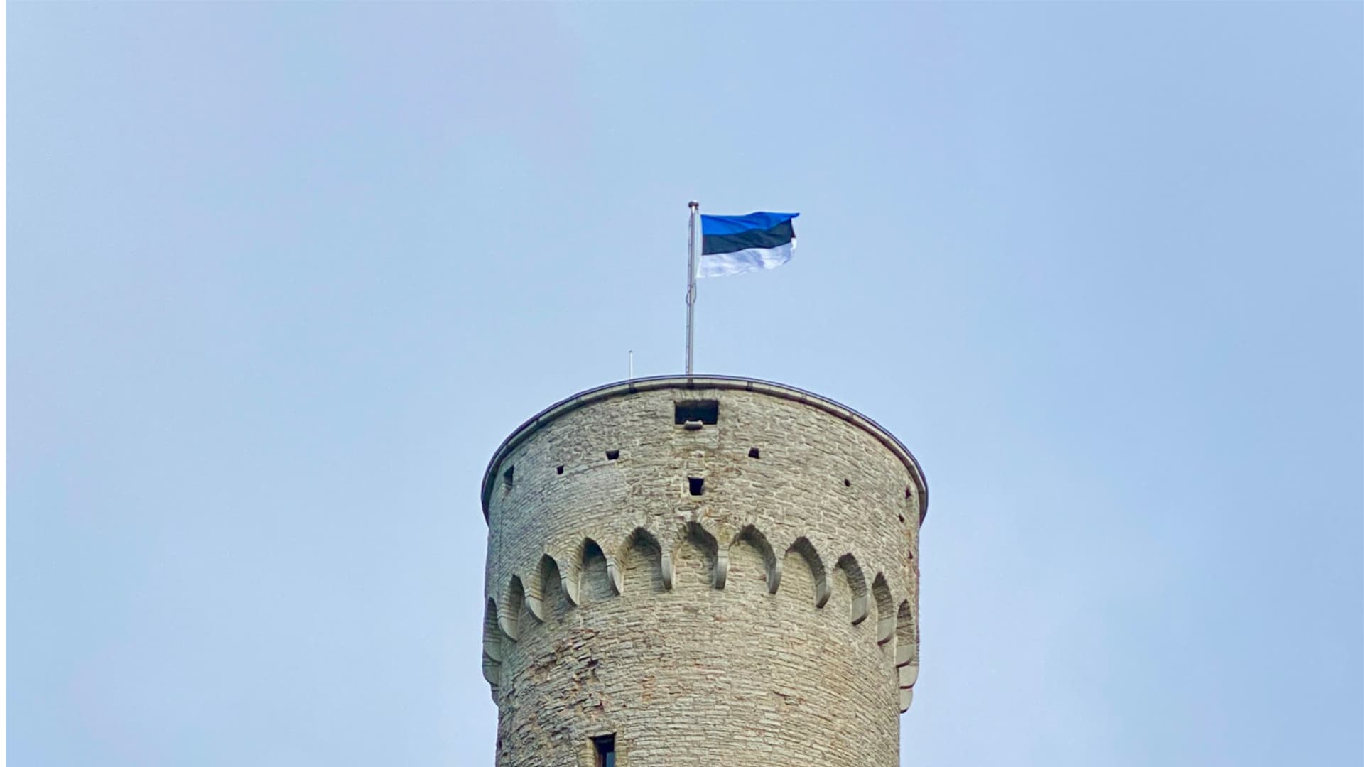 Peapiiskop Urmas Viilma kõne riigilipu heiskamisel Toompeal 24.02.2025