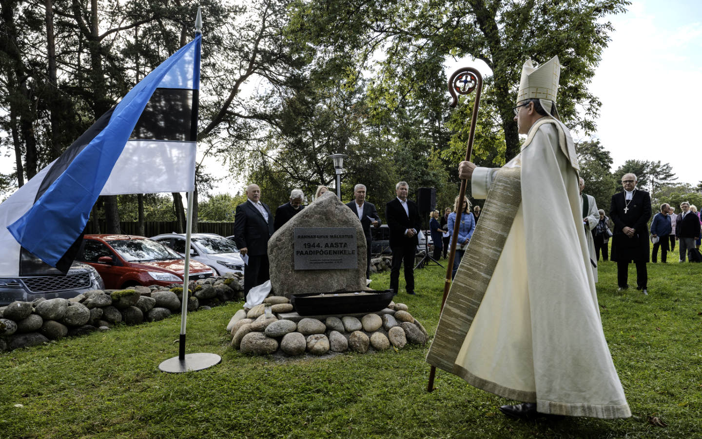 Randvere kogukond jäädvustas paadipõgenike loo mälestuskiviga