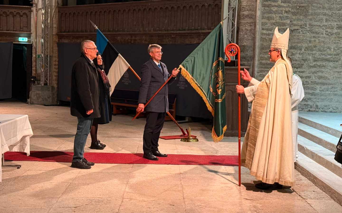 Narva Haigla lipp sai õnnistuse ajaloolises Aleksandri kirikus