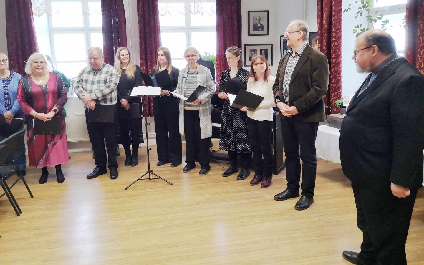 Tallinna Püha Vaimu koguduse õpetaja Gustav Piir tähistas 65. sünnipäeva