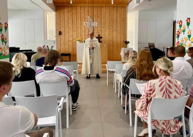 Päikeseranniku eestlased kogunesid ülestõusmispühal taas eestikeelsele jumalateenistusele