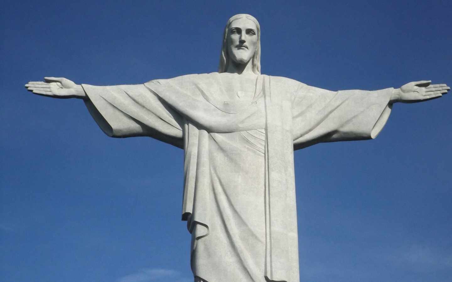 Piiskop emeeritus Tiit Salumäe kutsub ülestõusmispühal märkama elu võitu