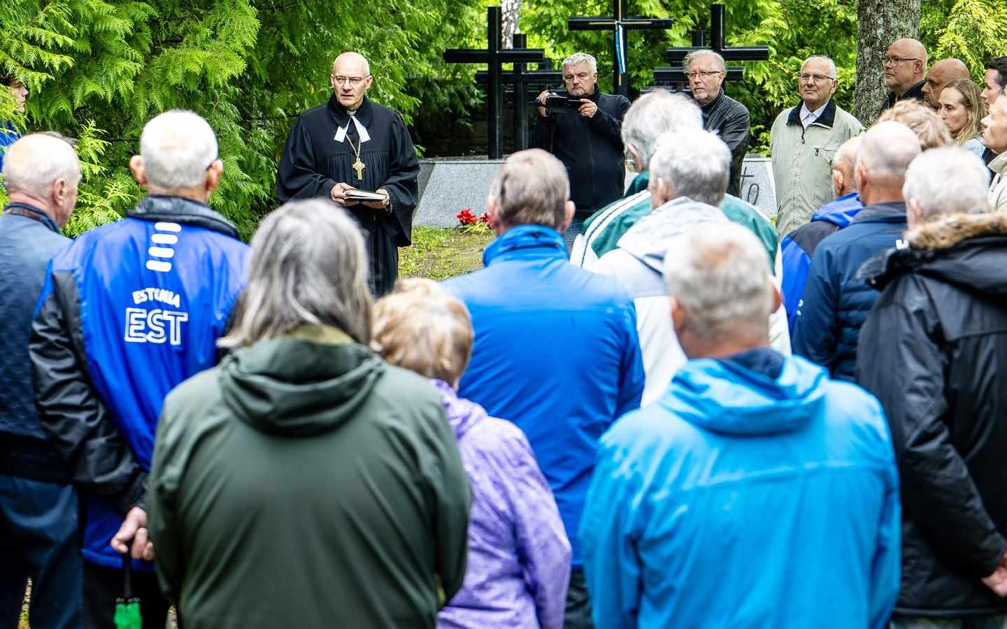Olümpiavõitja Voldemar Väli ja tema abikaasa põrmud jõudsid tagasi kodumaa mulda