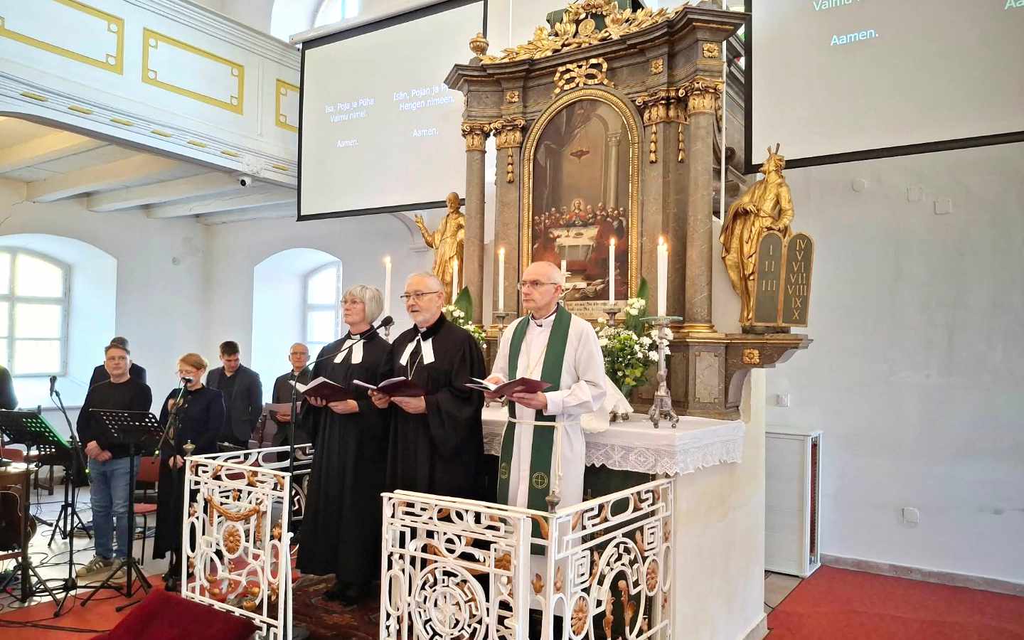 Ungaris algas XV soome-ugri luterlike vaimulike konverents