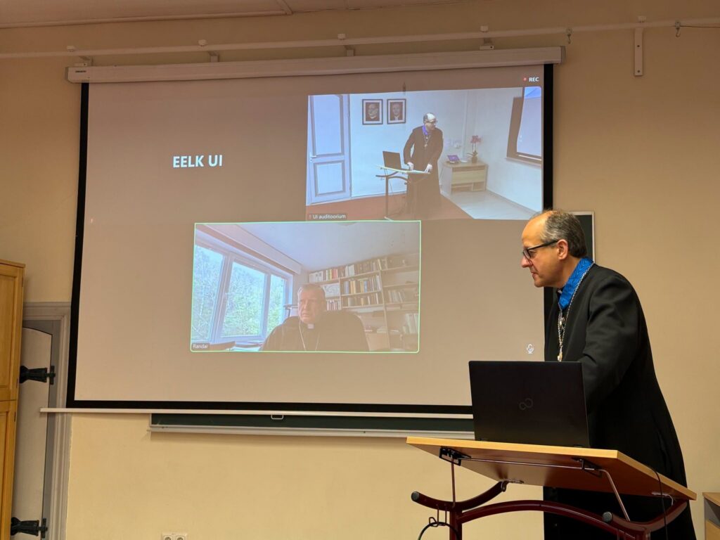 Meenutusi Usuteaduse Instituudist jagab videoühenduse kaudu professor Randar Tasmuth
